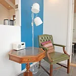 Three-bedroom Bjert With Sea View 08 בית נופש *