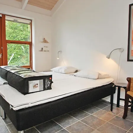 Cozy Home In Bjert With Wifi 펜션