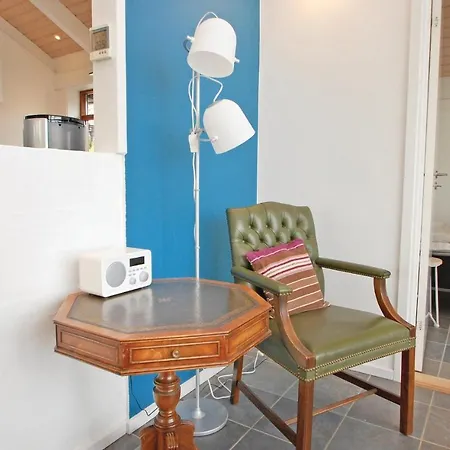 Three-bedroom Bjert With Sea View 08 Prázdninový dům *